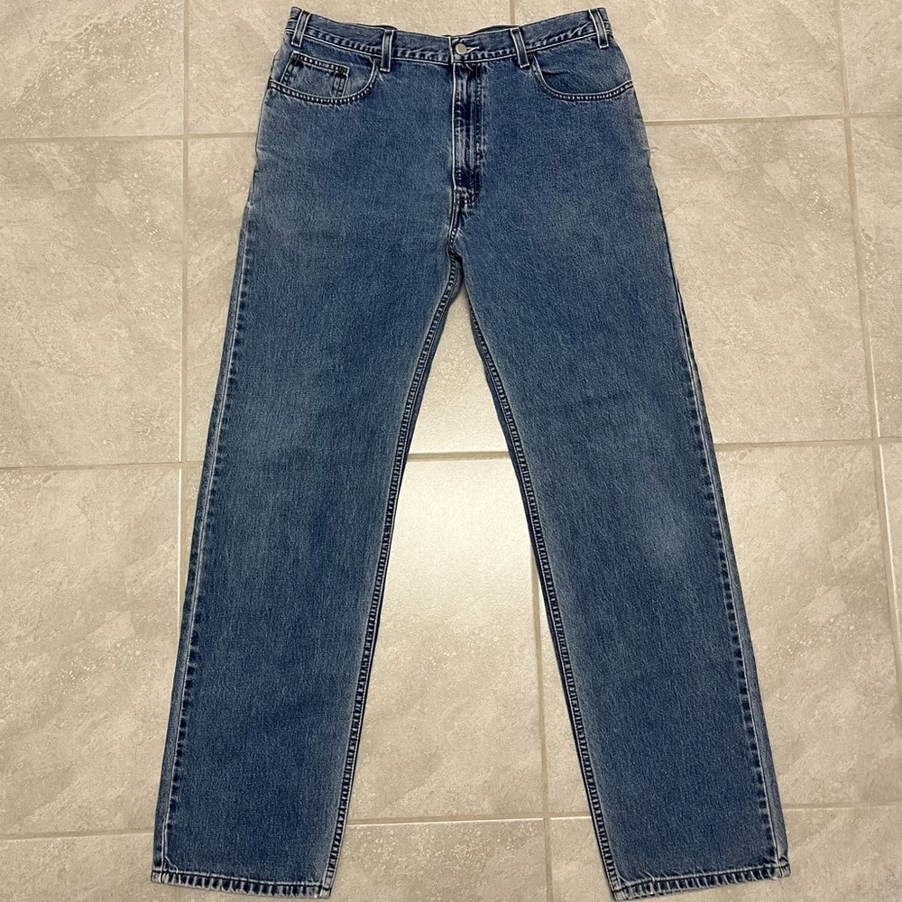 VINTAGE LEVIS SILVER TAB ‘Relaxed Fit’ 2001 SIZE 34 X 33